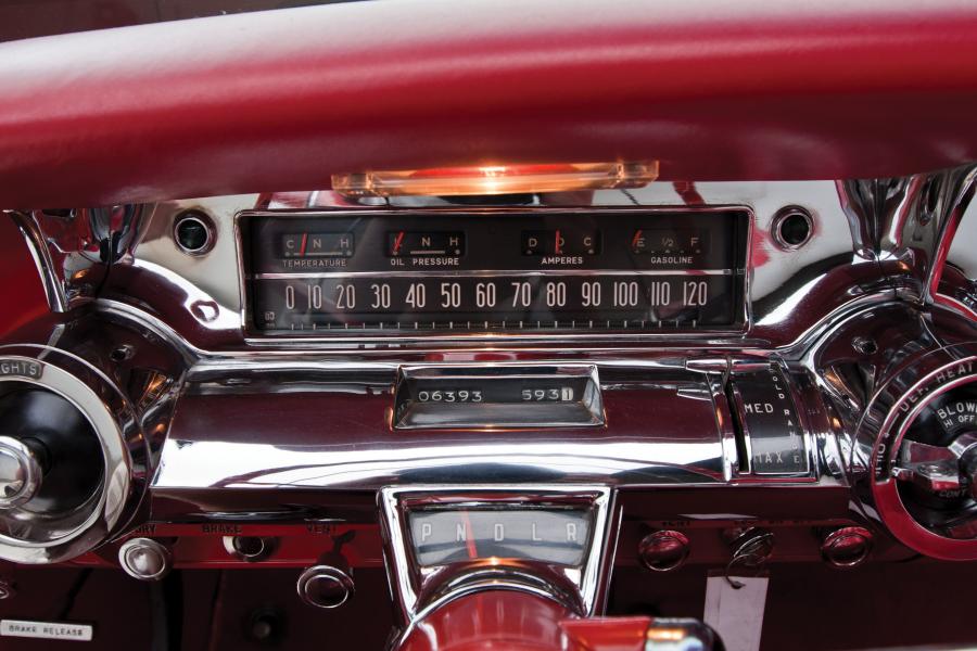  Buick Roadmaster Convertible 1957 года  (фото 9 из 41)